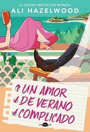UN AMOR DE VERANO COMPLICADO | 9788419822932 | HAZELWOOD, ALI | Llibreria Huch - Llibreria online de Berga 